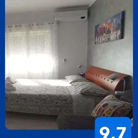 فندق مبيت وإفطار Casa Melo 3*